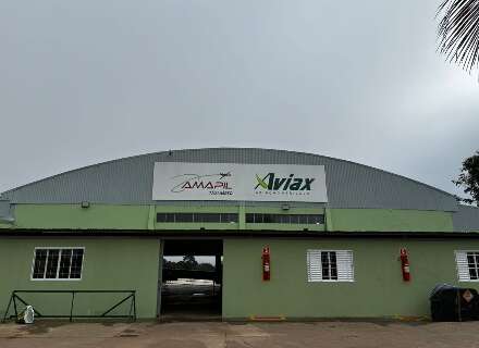 Empresa lamenta mortes e diz colaborar com investiga&ccedil;&atilde;o de queda de avi&atilde;o