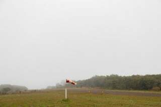 Bombeiros fazem buscas por avi&atilde;o que seguia para o Pantanal