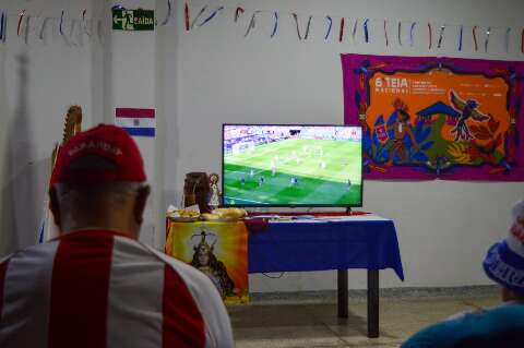 Col&ocirc;nia paraguaia destaca "bravura" da sele&ccedil;&atilde;o em derrota para Fran&ccedil;a