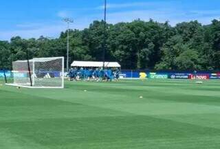 Brasil faz último treino antes de encarar Noruega pelas oitavas