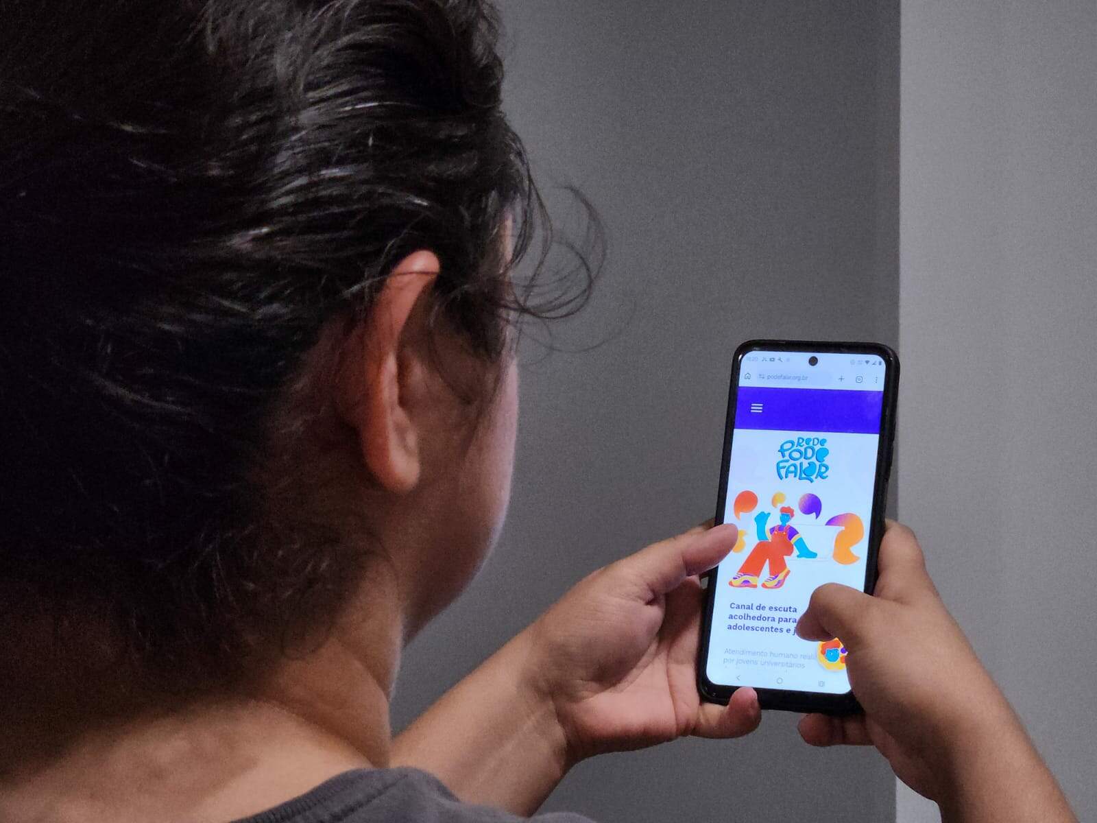 Plataforma "Pode Falar" Oferece Apoio Psicológico Gratuito a Jovens