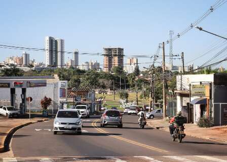 Sem im&oacute;vel vazio, Avenida Euler de Azevedo re&uacute;ne hist&oacute;ria e expans&atilde;o comercial