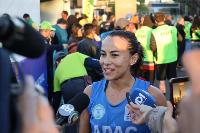 Ela nunca tinha corrido 21 km e venceu a "meia-maratona" em Campo Grande