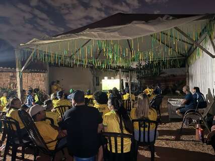 Fam&iacute;lia de Ederson vai do orgulho ao sil&ecirc;ncio ap&oacute;s elimina&ccedil;&atilde;o do Brasil na Copa