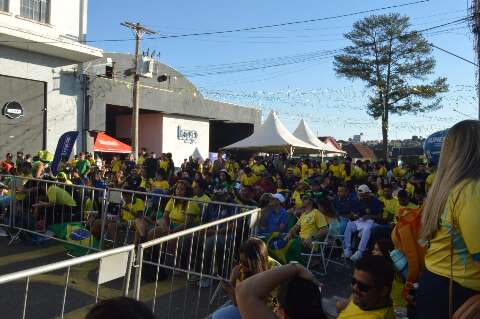 Com Brasil fora, campo-grandenses apostam em M&eacute;xico e Marrocos para a Copa