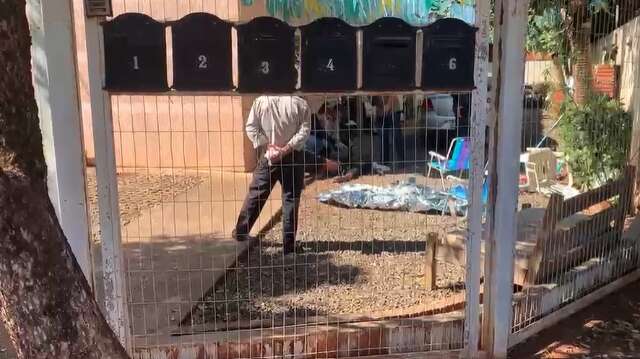Discuss&atilde;o e bebedeira terminam com homem morto a facadas