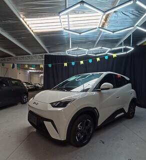 Carro elétrico já pode custar o mesmo que um compacto a combustão Carro elétrico já pode custar o mesmo que um compacto a combustão