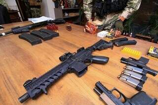 Estudo defende base de cooperação internacional em MS contra crime na fronteira Estudo defende base de cooperação internacional em MS contra crime na fronteira
