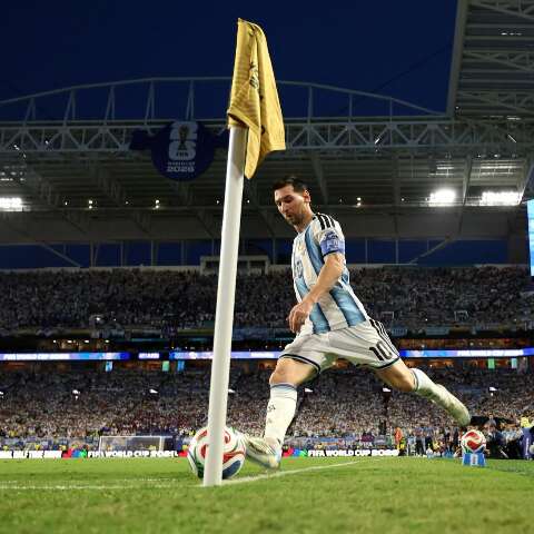 Argentina e Col&ocirc;mbia buscam as &uacute;ltimas vagas para as quartas de final