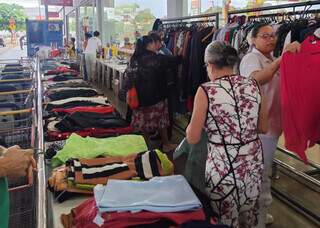 Bazar solidário terá eletrônicos, roupas e perfumes a partir desta sexta Bazar solidário terá eletrônicos, roupas e perfumes a partir desta sexta