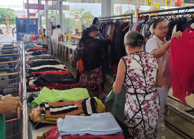 Bazar solidário terá eletrônicos, roupas e perfumes a partir desta sexta