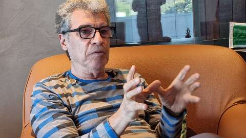 Em Bonito, Paulo Betti relembra m&atilde;e analfabeta e diz que leitura mudou sua vida