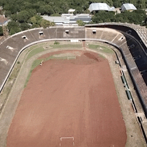 Drone mostra Moren&atilde;o sem gramado na primeira grande mudan&ccedil;a da reforma