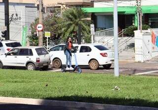 Patinete ou Uber Moto? Veja valores e o que compensa no bolso em Campo Grande Patinete ou Uber Moto? Veja valores e o que compensa no bolso em Campo Grande
