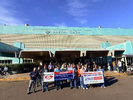 Santa Casa efetua pagamento e trabalhadores encerram paralisa&ccedil;&atilde;o