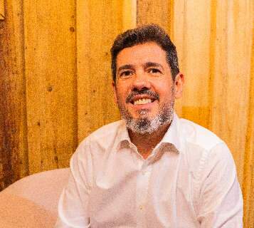 Cristiano Parmezan assume Abrasel com promessa de modernizar e unir o setor