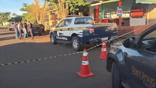 Filho de bandido lend&aacute;rio da fronteira &eacute; morto com 20 tiros dentro de carro