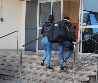 Investigação sobre fraude com livros faz menção à Lama Asfáltica, diz advogado Investigação sobre fraude com livros faz menção à Lama Asfáltica, diz advogado