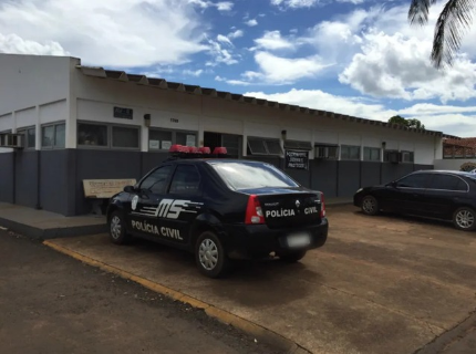 Sem aceitar fim do namoro, adolescente de 15 anos ateia fogo em rapaz