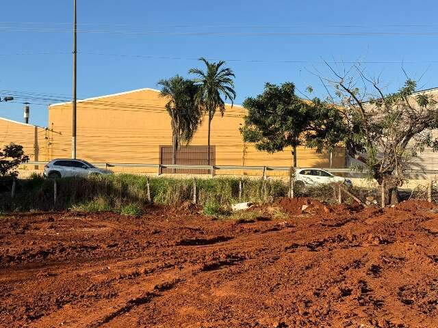 Foragido da justi&ccedil;a morre ap&oacute;s atirar contra policiais durante abordagem