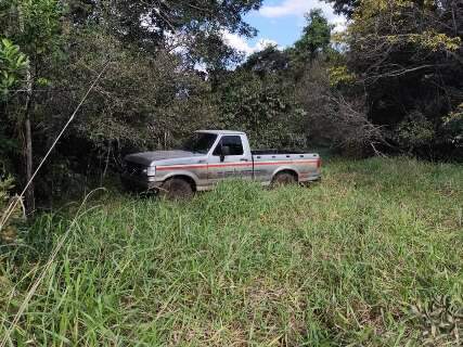 Caminhonete e moto levadas em festa de igreja s&atilde;o achadas no interior