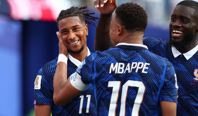 Fran&ccedil;a e Marrocos se enfrentam por vaga na semifinal da Copa do Mundo