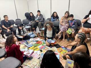 Criatividade é aposta para fazer a meninada gostar de leitura Criatividade é aposta para fazer a meninada gostar de leitura