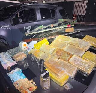 De cocaína a arco e flecha: "Faroeste Caboclo" é preso com arsenal no Caiobá De cocaína a arco e flecha: "Faroeste Caboclo" é preso com arsenal no Caiobá