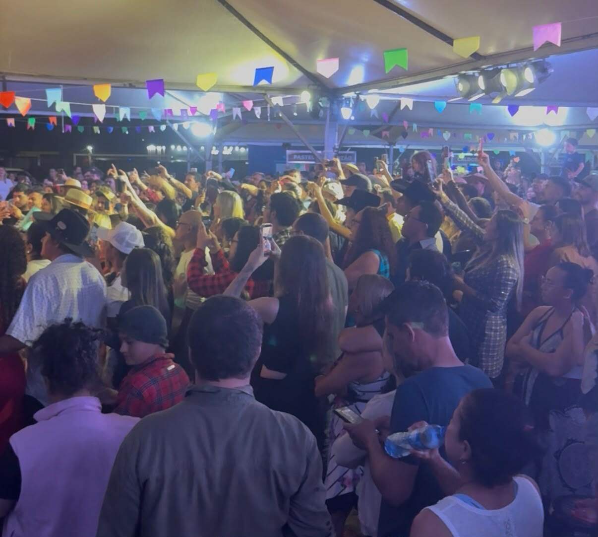 Arraial de Bairro Disputa Título de Maior Festa Junina de Campo Grande