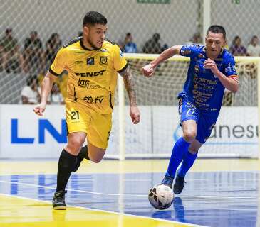 Juventude AG vence time do Paran&aacute; e encosta na zona de classifica&ccedil;&atilde;o da LNF