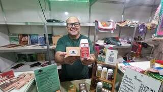 Aroeira, bocaiúva e barbatimão viram cosméticos sul-mato-grossenses Aroeira, bocaiúva e barbatimão viram cosméticos sul-mato-grossenses