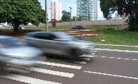 Excesso de velocidade domina lote de quase 18 mil autua&ccedil;&otilde;es do Detran