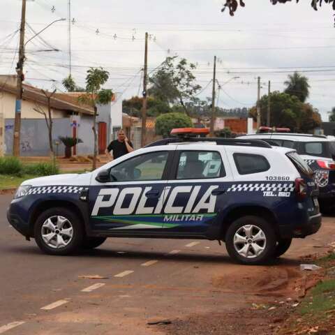 Suspeito de estuprar adolescente na sa&iacute;da de baile funk &eacute; baleado pela PM