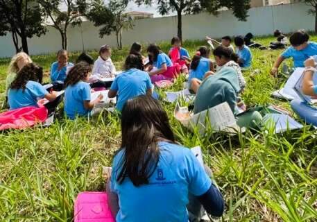 Escolas n&atilde;o podem distribuir vagas de tempo integral com base em provas ou notas