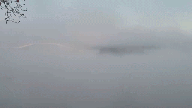 Nevoeiro encobre Rio Paraguai em manh&atilde; fria de 15,8&deg;C em Corumb&aacute;