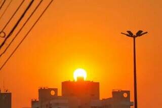 MS deve enfrentar trimestre com calor intenso e maior risco de incêndios MS deve enfrentar trimestre com calor intenso e maior risco de incêndios