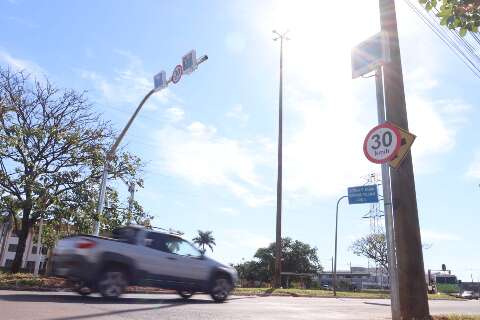 Voc&ecirc; j&aacute; recebeu multa por excesso de velocidade? Participe da enquete
