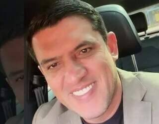 Assessor de deputado, ex-prefeito recebia Pix de editora investigada pelo Gaeco