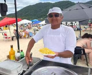 Gourmetizaram at&eacute; o milho de praia e a ideia fez sucesso nas feiras 