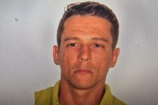 Homem achado morto na BR-163 é identificado e polícia apura atropelamento Homem achado morto na BR-163 é identificado e polícia apura atropelamento