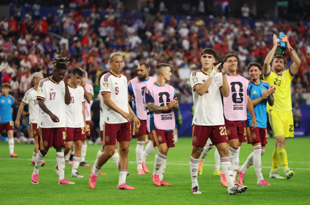 Espanha lidera prefer&ecirc;ncia dos leitores antes da final contra a Argentina