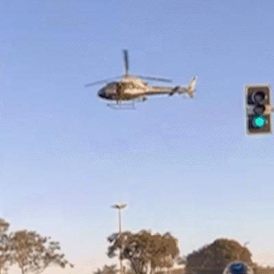 Helic&oacute;ptero da PM usa rotat&oacute;ria para pousar durante patrulhamento