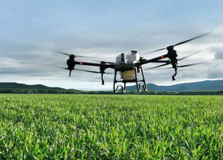 Setor agropecuário lança cartilha em defesa do uso de drones na pulverização Setor agropecuário lança cartilha em defesa do uso de drones na pulverização