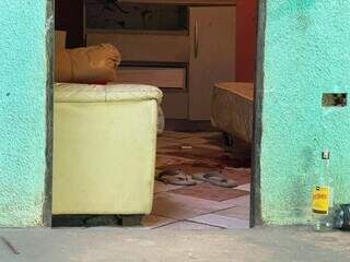 “Melhor ficar na cadeia do que morrer na rua”, diz tia de adolescente concluída “Melhor ficar na cadeia do que morrer na rua”, diz tia de adolescente concluída