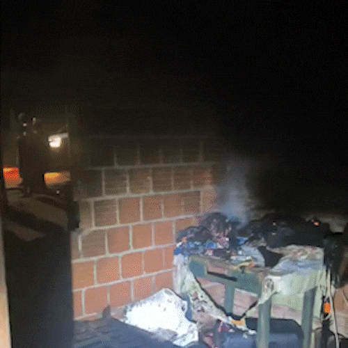 Policiais salvam casal e 2 crian&ccedil;as de resid&ecirc;ncia em chamas na fronteira