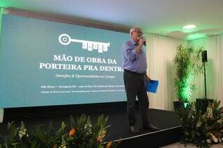 Consultor diz que falta de mão de obra no agro é problema de gestão de pessoas Consultor diz que falta de mão de obra no agro é problema de gestão de pessoas
