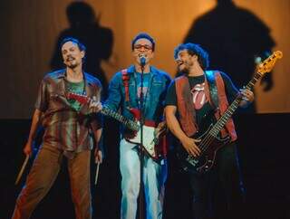 Espet&aacute;culo sobre trajet&oacute;ria dos Paralamas abre venda de ingressos 