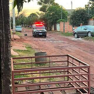 Helicóptero sobrevoa Ribas do Rio Pardo durante operação contra facção criminosa Helicóptero sobrevoa Ribas do Rio Pardo durante operação contra facção criminosa
