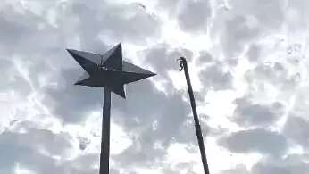 Cl&aacute;ssicas lumin&aacute;rias em forma de estrela d&atilde;o lugar ao LED em trecho da BR-163
