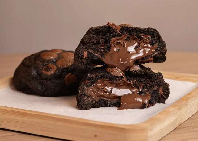 Cookies e brownies deram t&atilde;o certo que viraram cafeteria de cunhadas